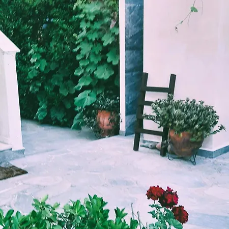 Little Paradise In Case de vacanță Siviri