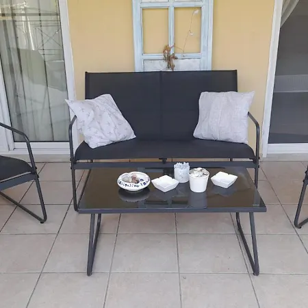 Little Paradise In *