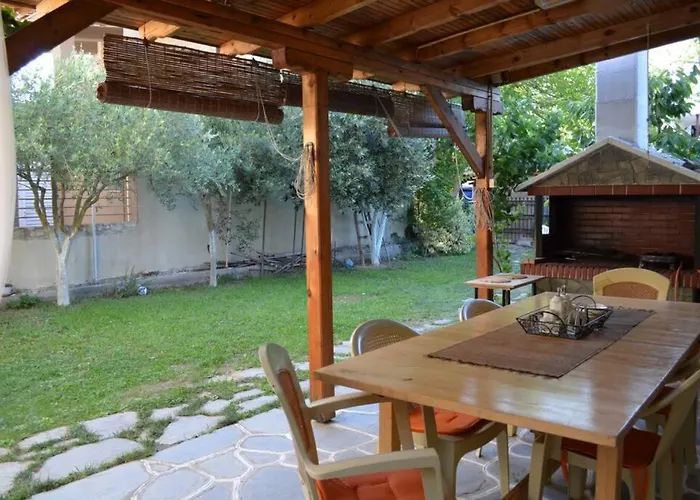 Little Paradise In * Siviri