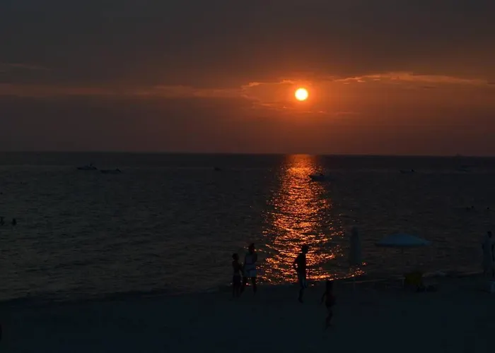 Little Paradise In * Siviri