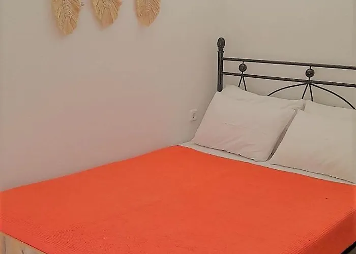 Little Paradise In Case de vacanță *