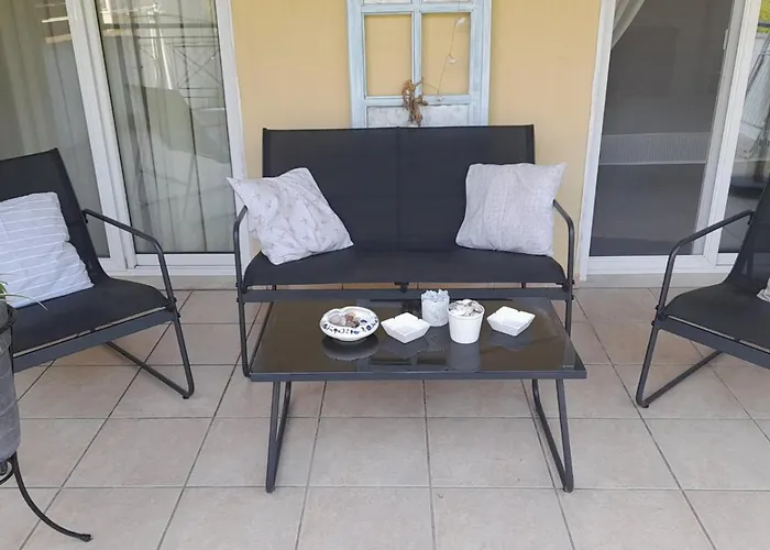 Little Paradise In *