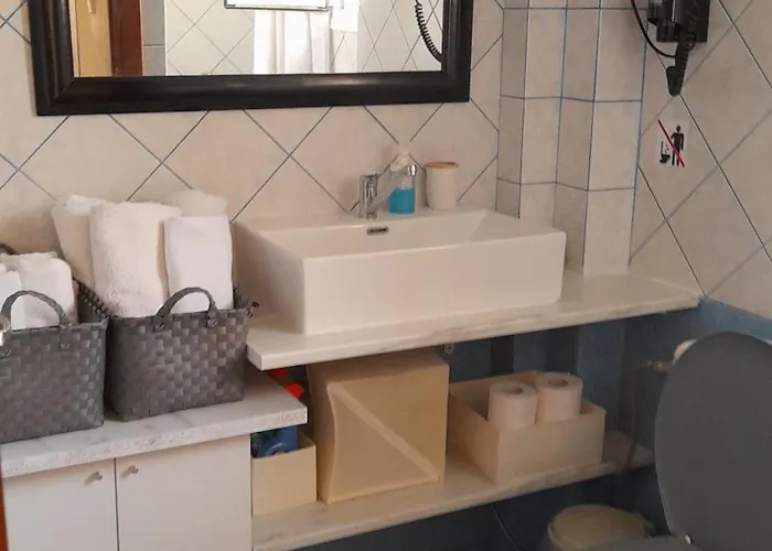 Little Paradise In *